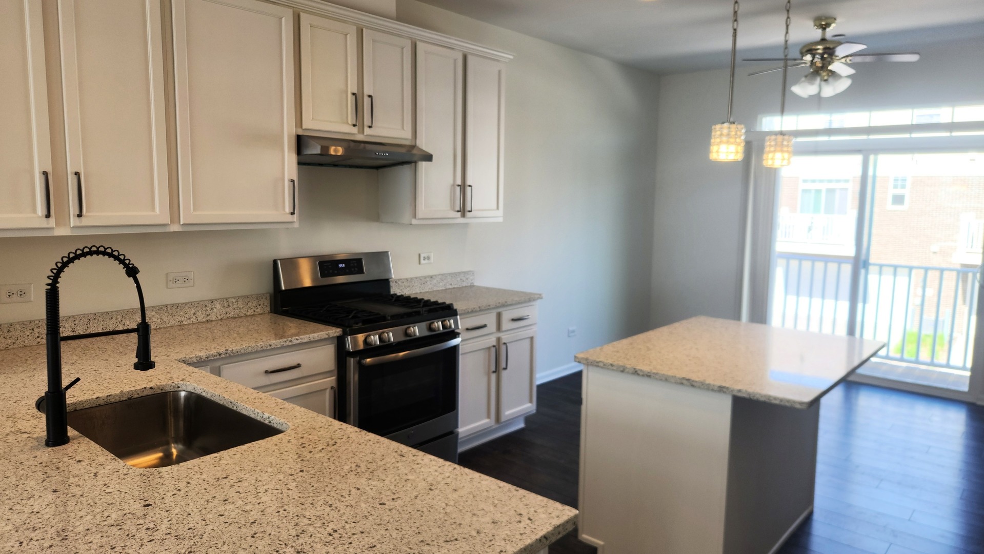 4444 Monroe Court #4444, Naperville, IL 60564