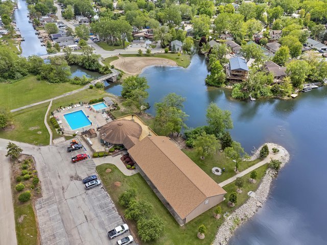 143 Fossil Lake Court, Wilmington, IL 60481