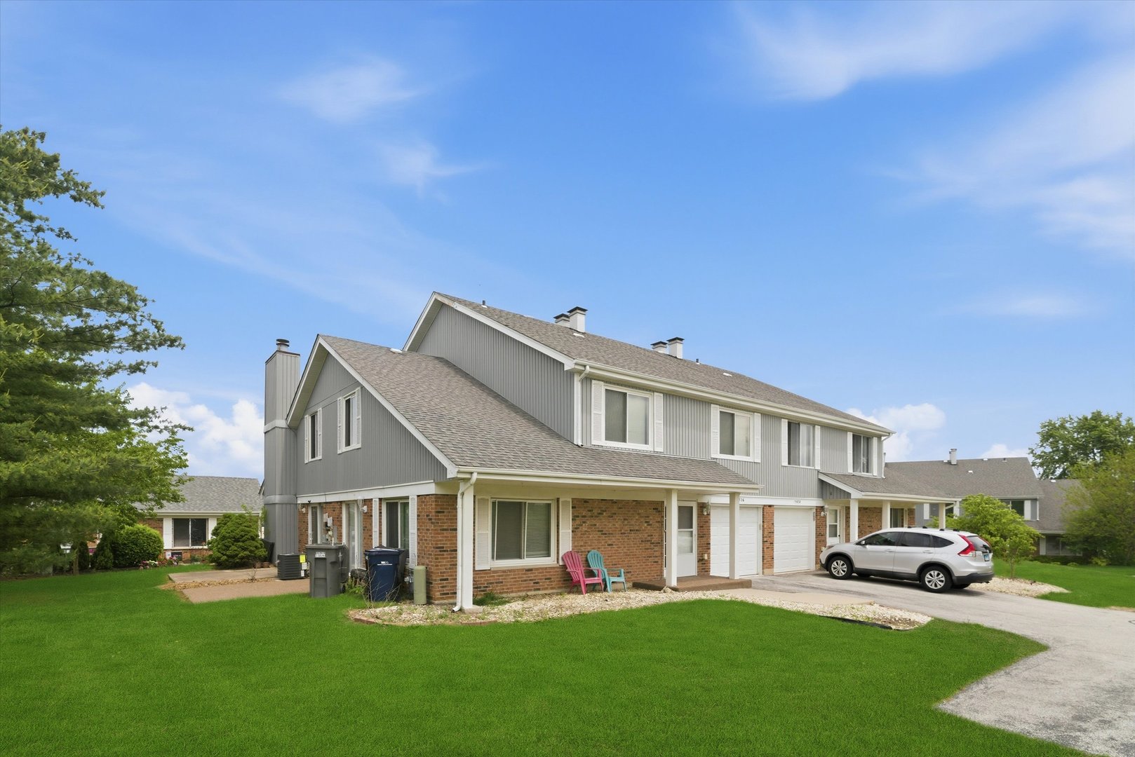 15826 Farm Hill Drive, Orland Park, IL 60462