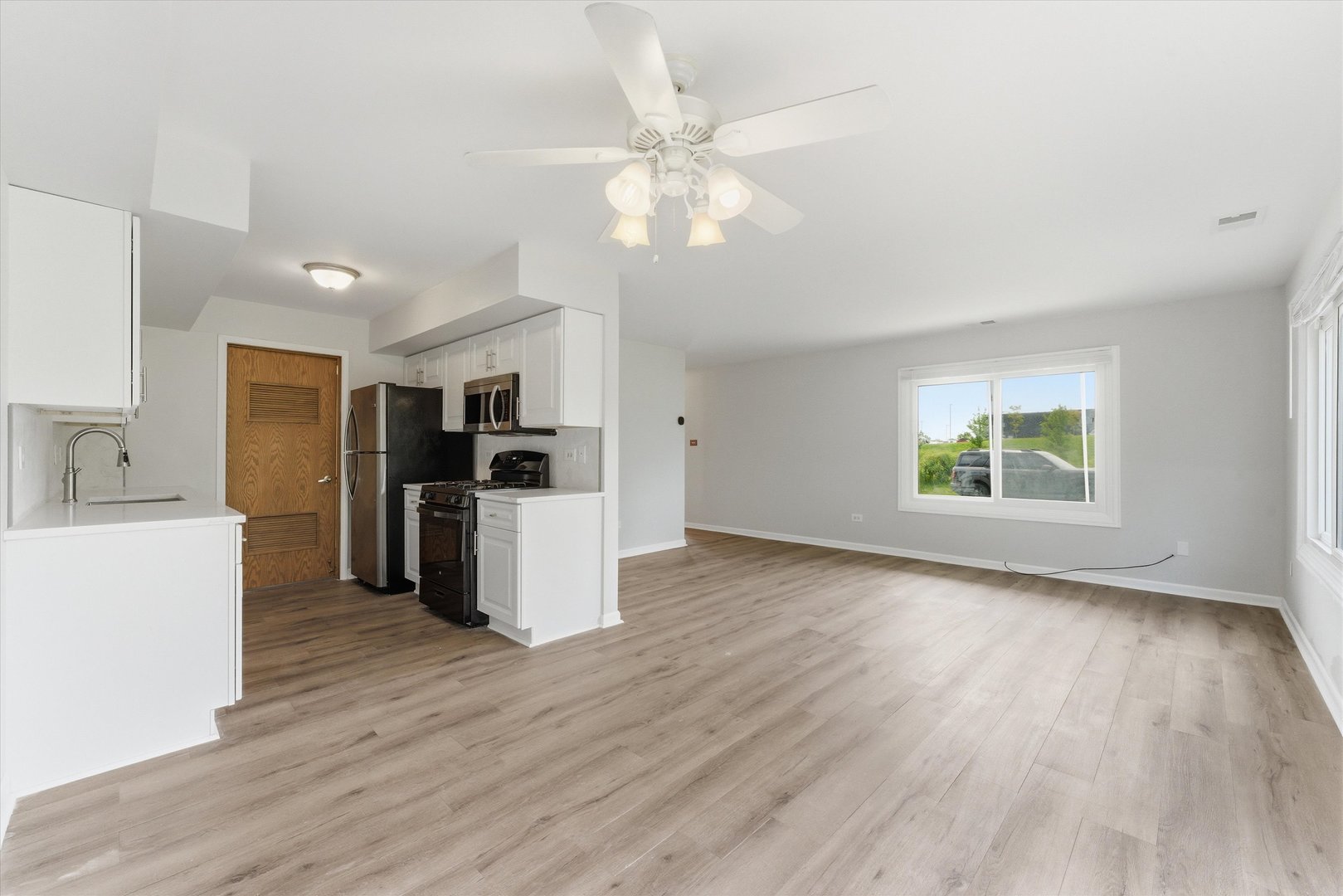 15826 Farm Hill Drive, Orland Park, IL 60462