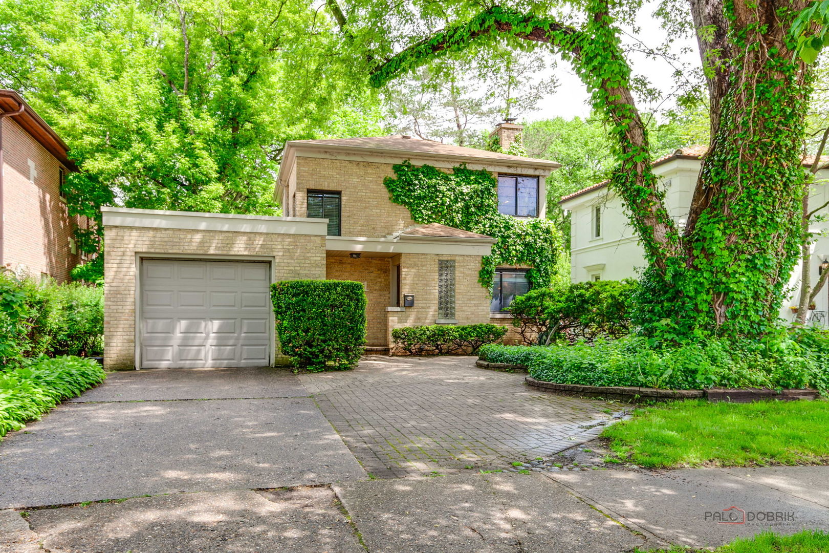 1741 Beverly Place, Highland Park, IL 60035