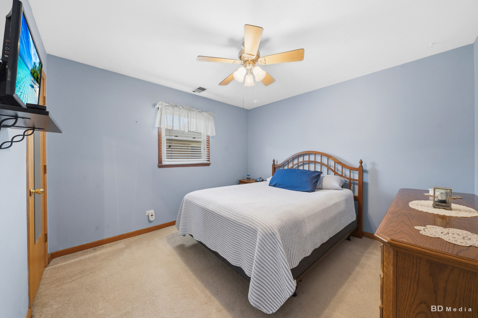 11017 Mcvicker Avenue, Chicago Ridge, IL 60415