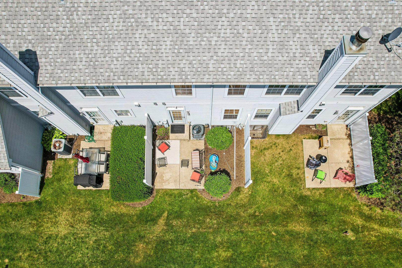 2726 Kendall Crossing, McHenry, IL 60051
