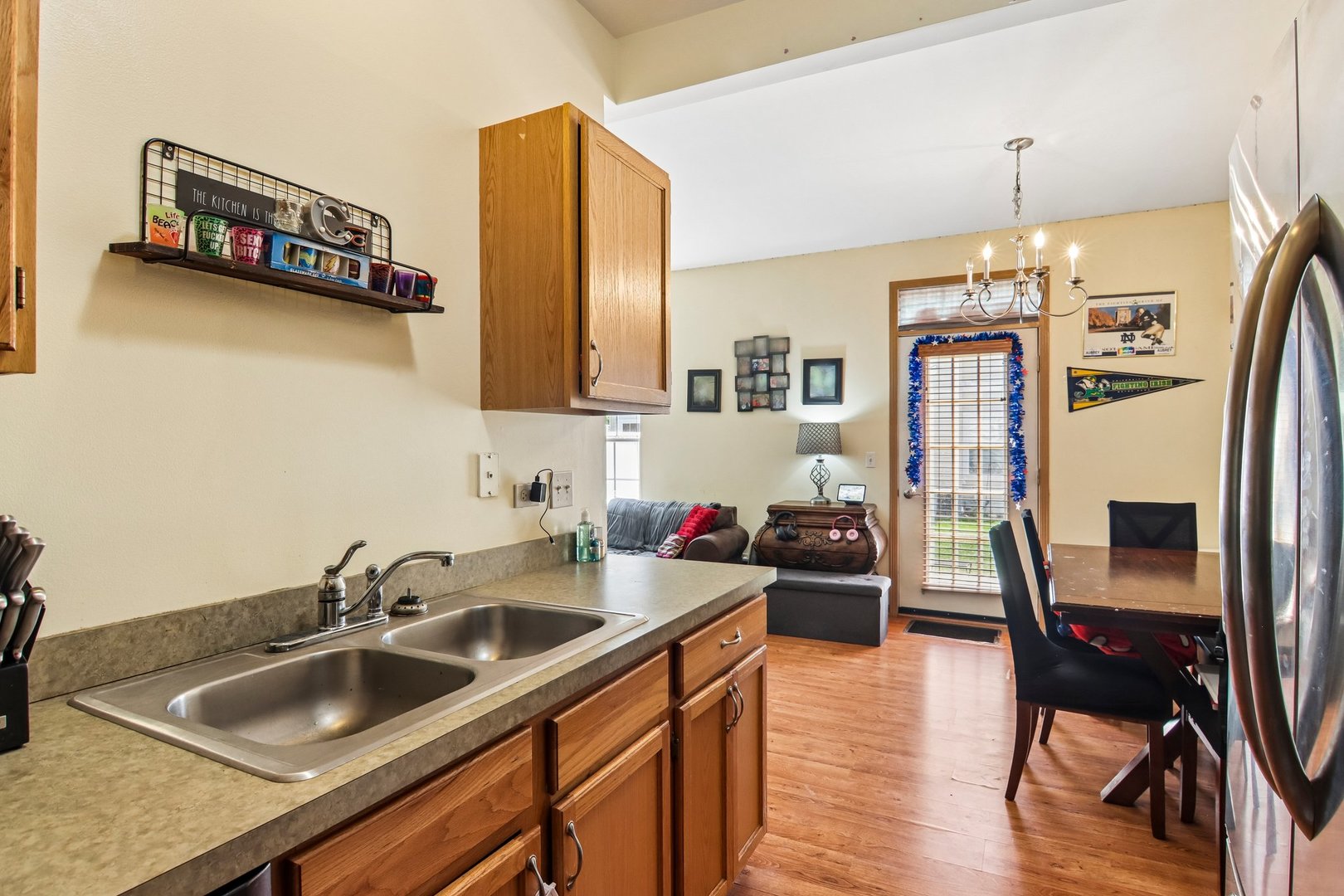 2726 Kendall Crossing, McHenry, IL 60051