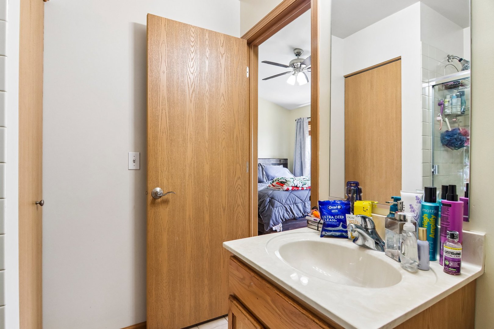 2726 Kendall Crossing, McHenry, IL 60051