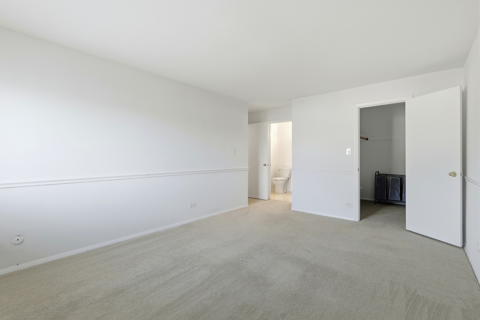 2620 N Windsor Drive #204, Arlington Heights, IL 60004