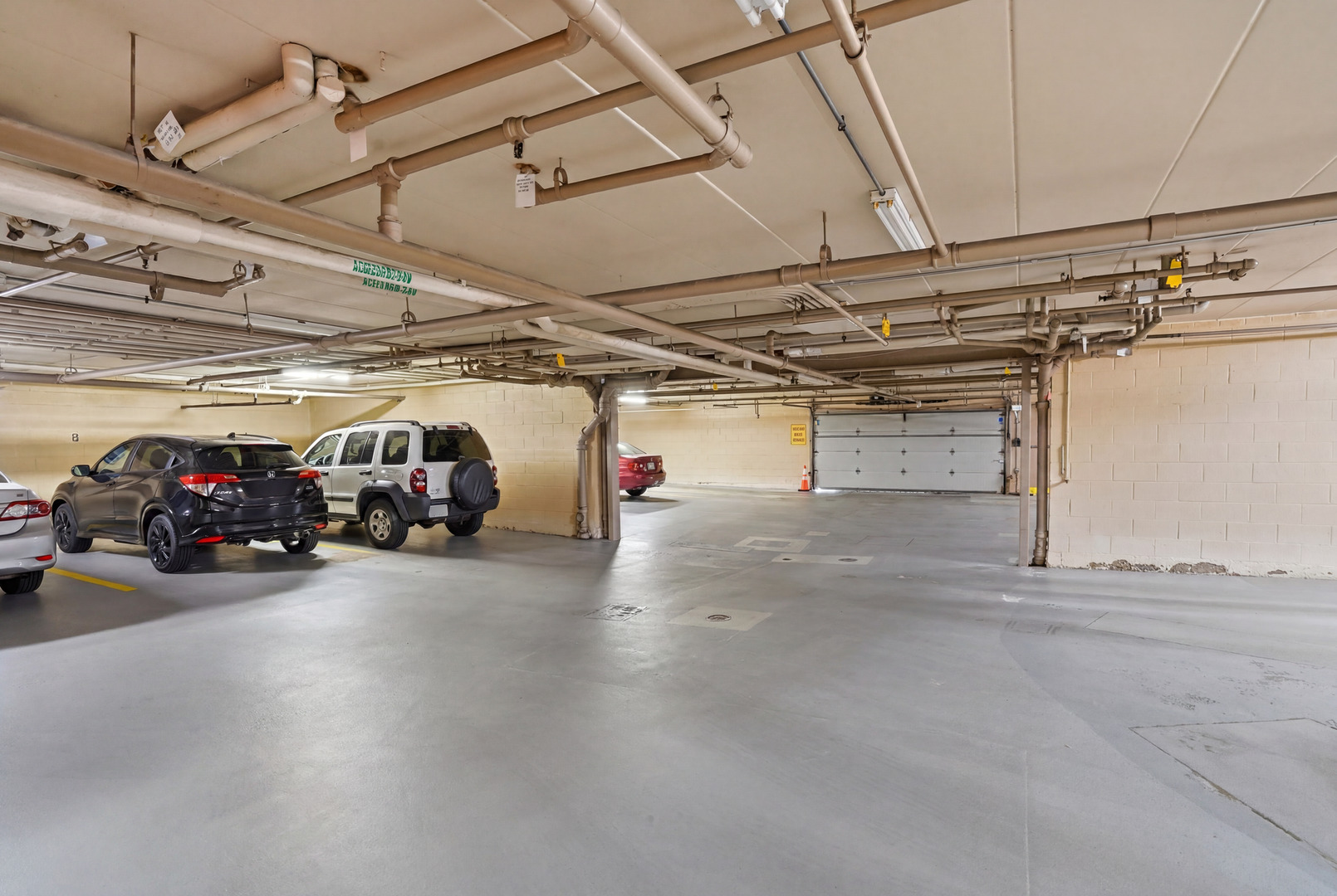 700 Graceland Avenue #207, Des Plaines, IL 60016