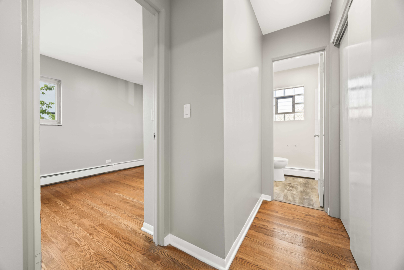 16 N Garfield Street #2H, Lombard, IL 60148