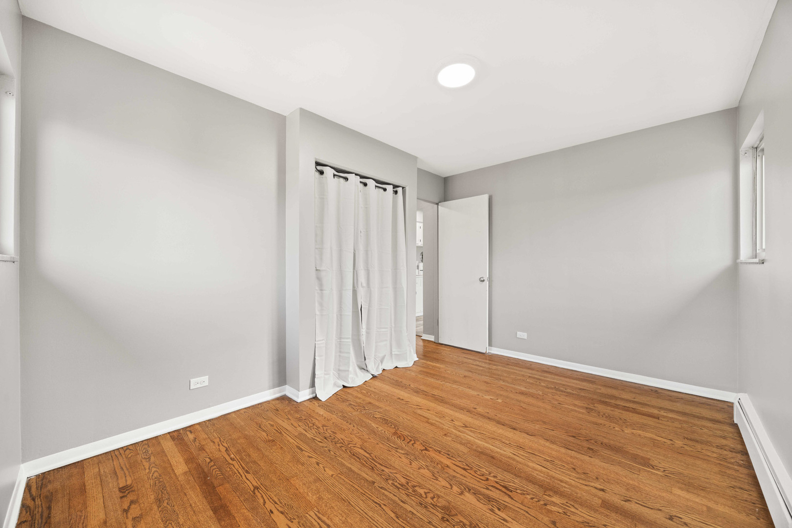 16 N Garfield Street #2H, Lombard, IL 60148