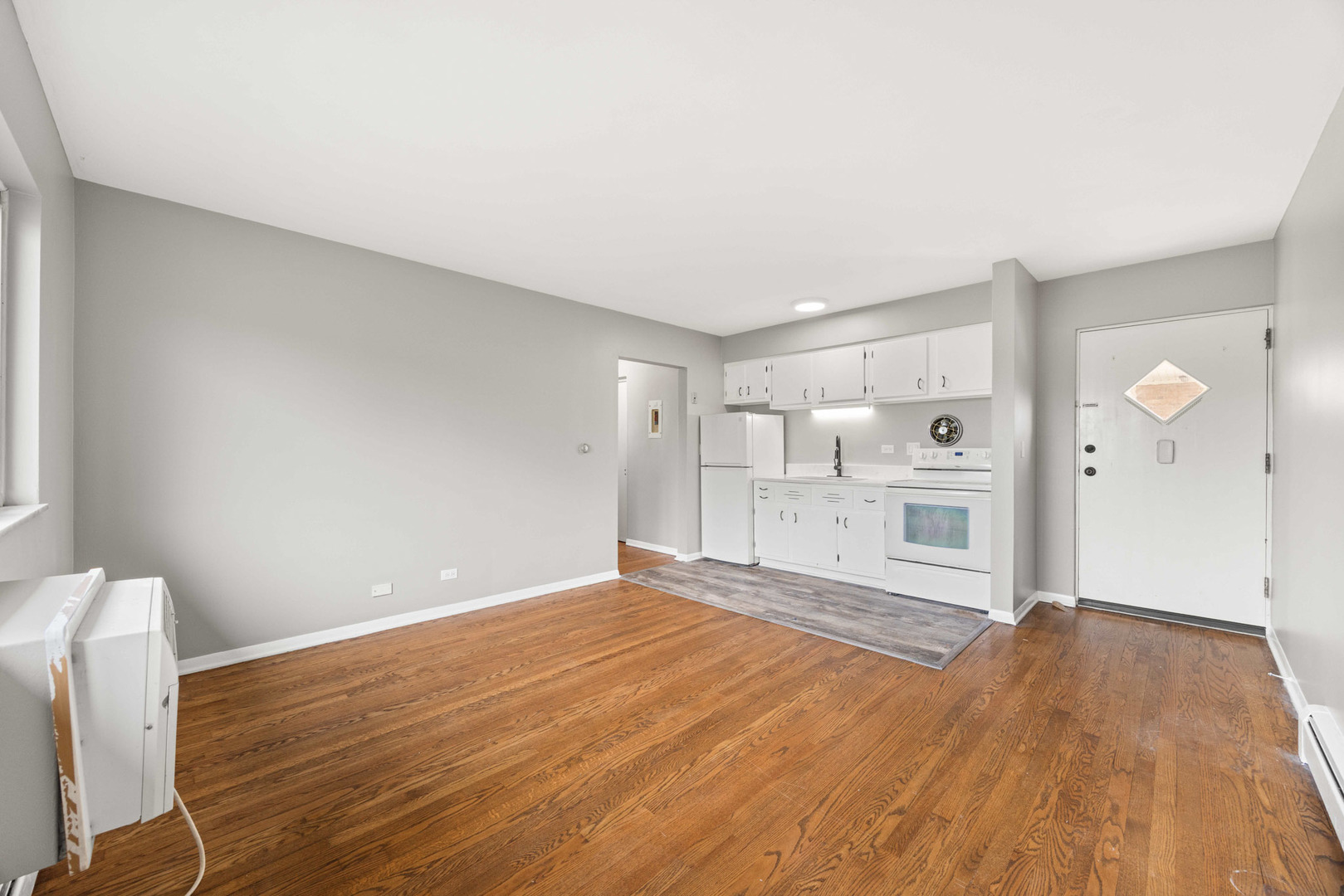 16 N Garfield Street #2H, Lombard, IL 60148