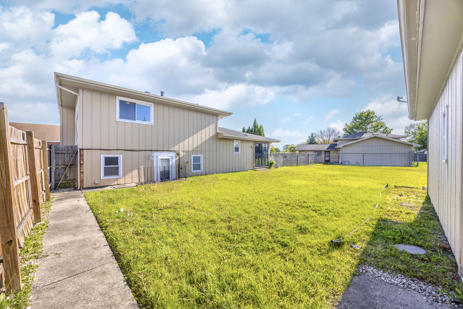 4024 W 172nd Place, Country Club Hills, IL 60478