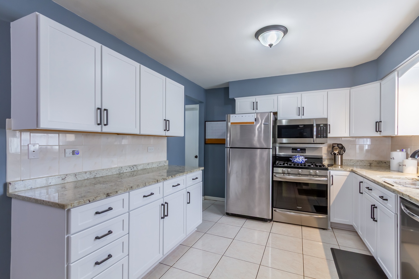 217 Fishing Lane #19, Wood Dale, IL 60191