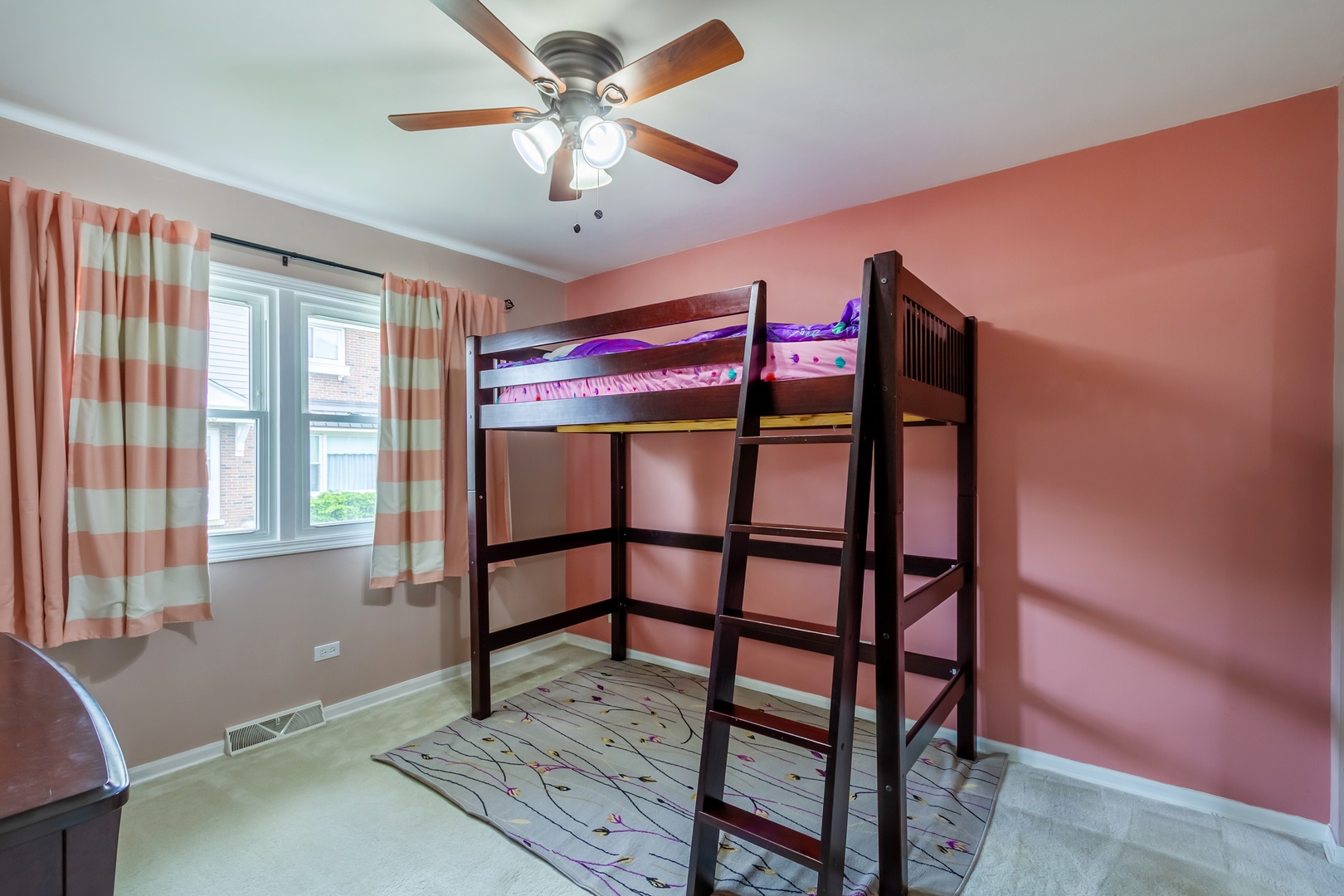 217 Fishing Lane #19, Wood Dale, IL 60191