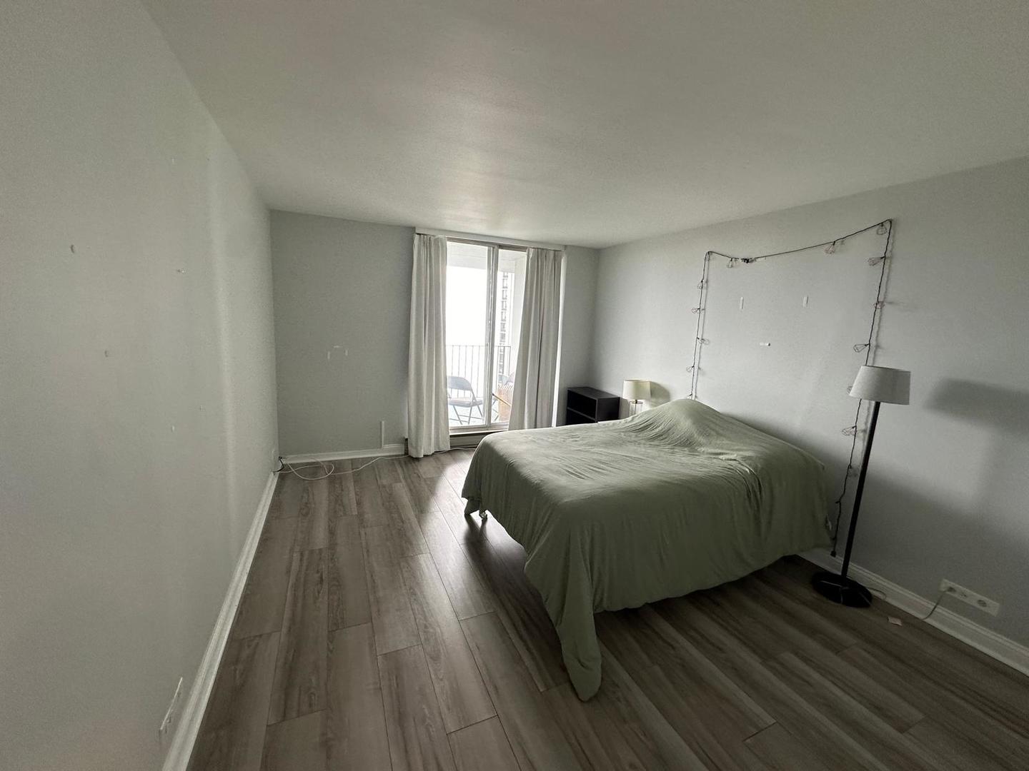 6033 N Sheridan Road #17H, Chicago, IL 60660