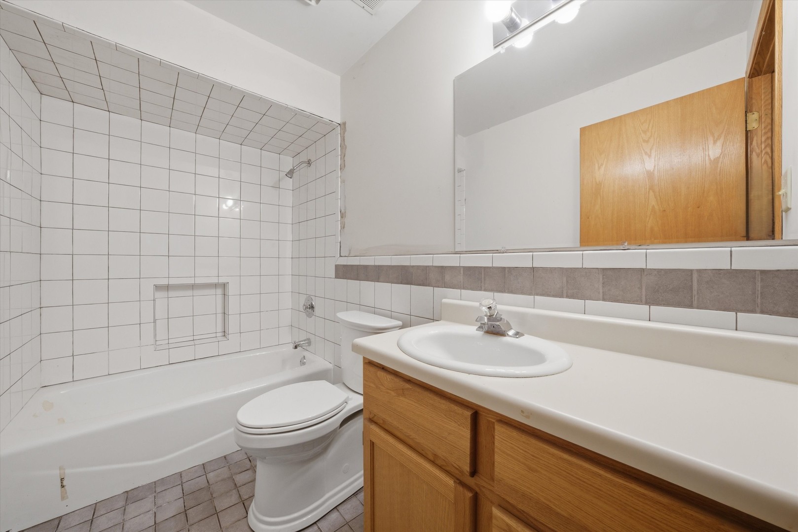 24120 S Ashland Avenue, Crete, IL 60417