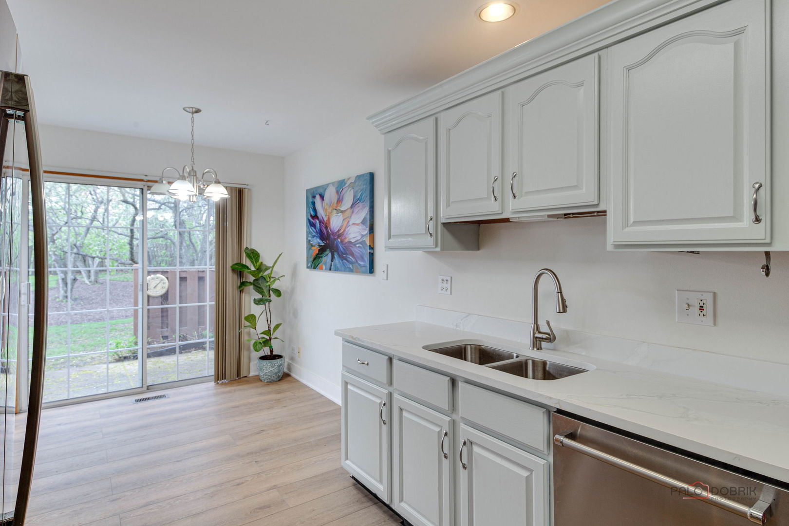 2944 Oak Court #2944, Schaumburg, IL 60193