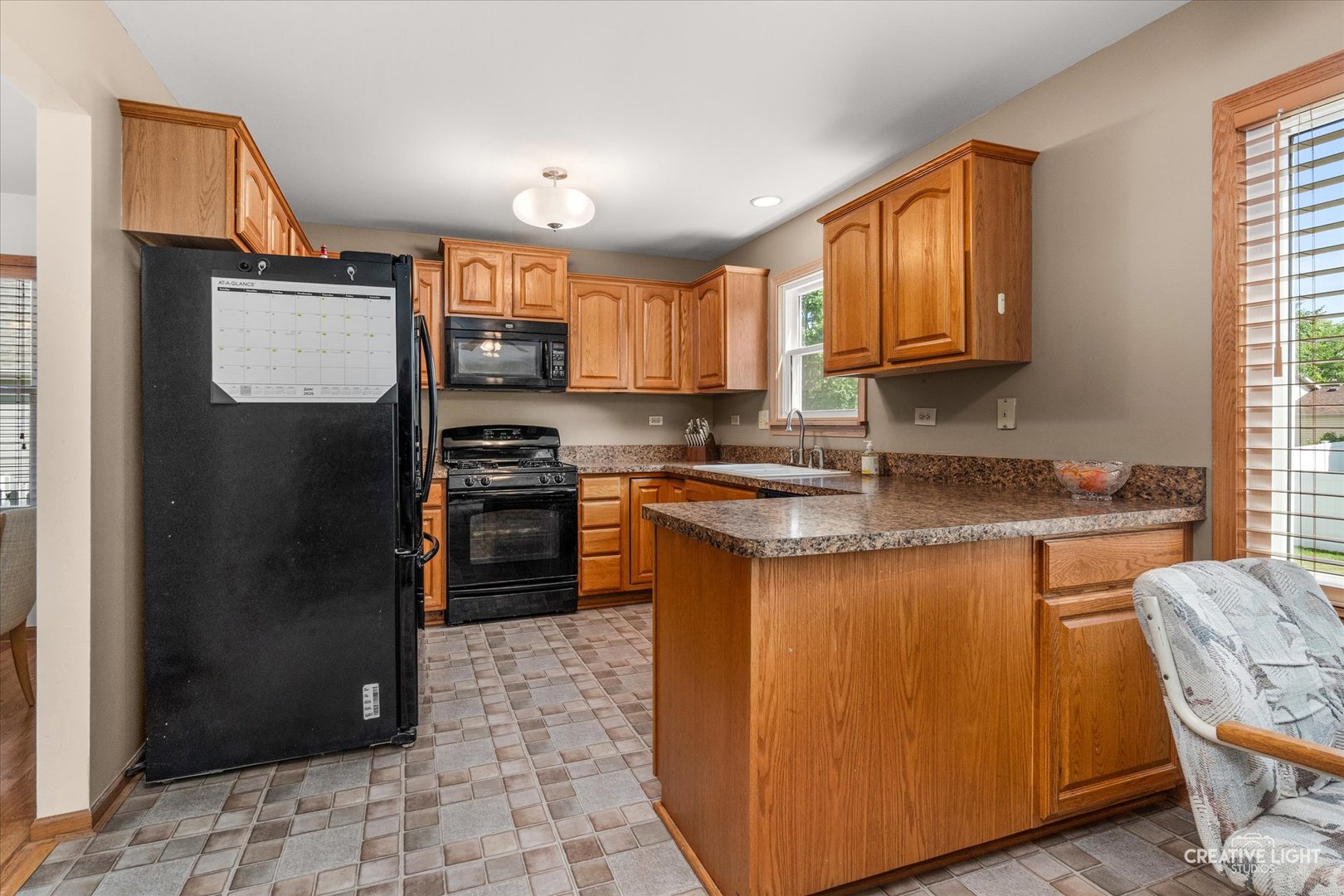 606 Otter Way, Oswego, IL 60543