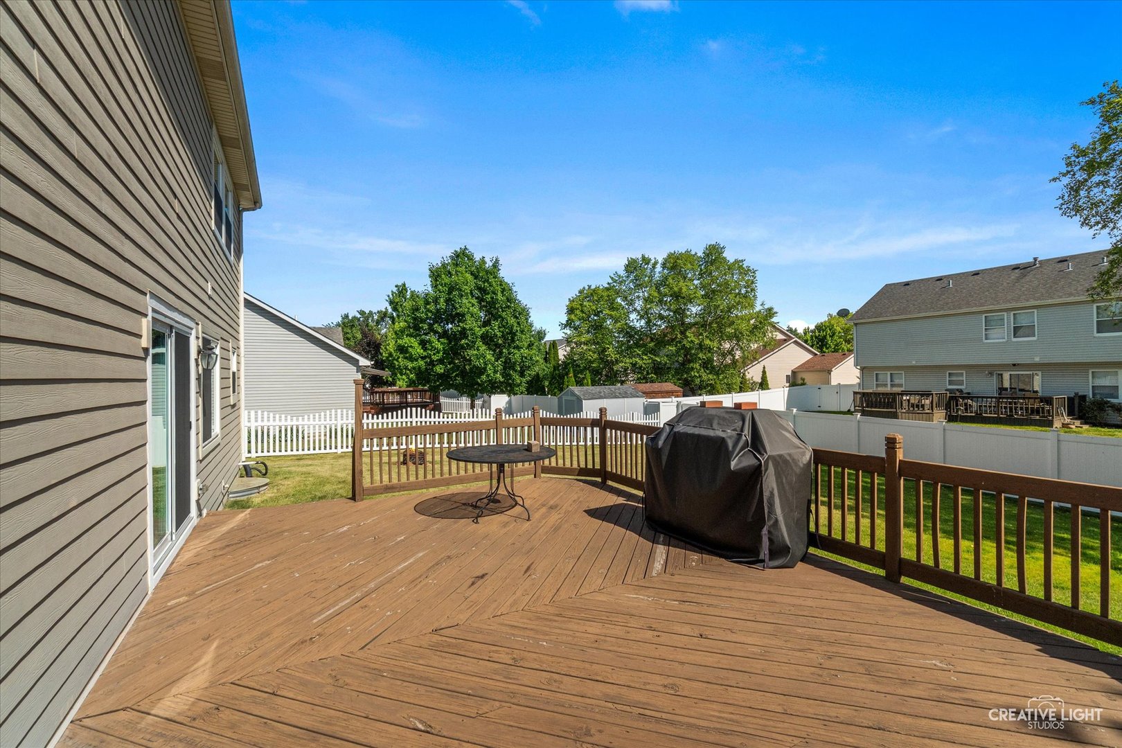606 Otter Way, Oswego, IL 60543