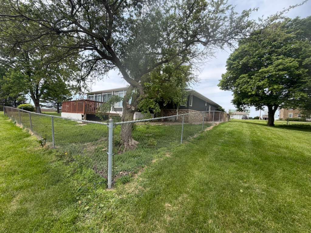1698 E 950th Road, Tonica, IL 61370