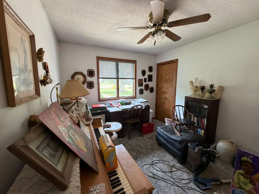 1698 E 950th Road, Tonica, IL 61370
