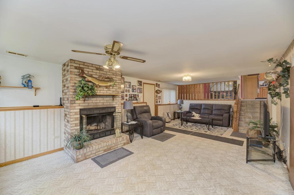 768 George Street, Bensenville, IL 60106