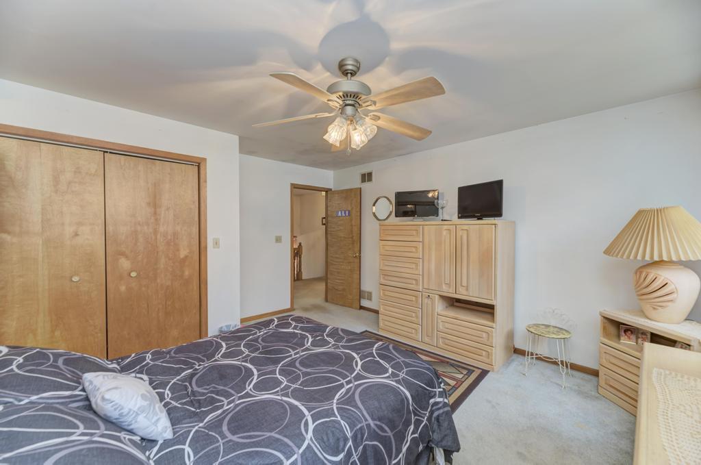 768 George Street, Bensenville, IL 60106