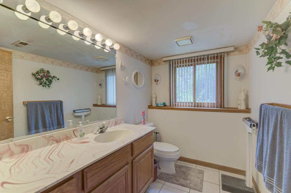 768 George Street, Bensenville, IL 60106