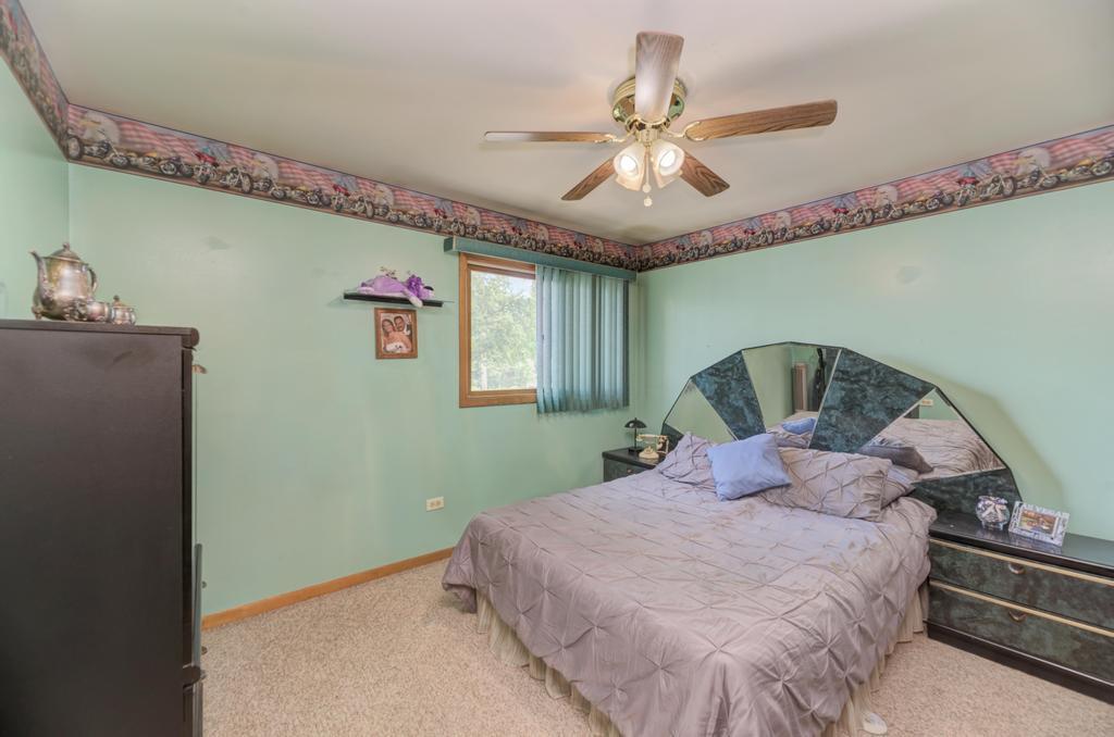 768 George Street, Bensenville, IL 60106