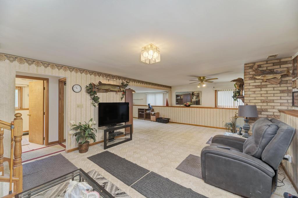 768 George Street, Bensenville, IL 60106