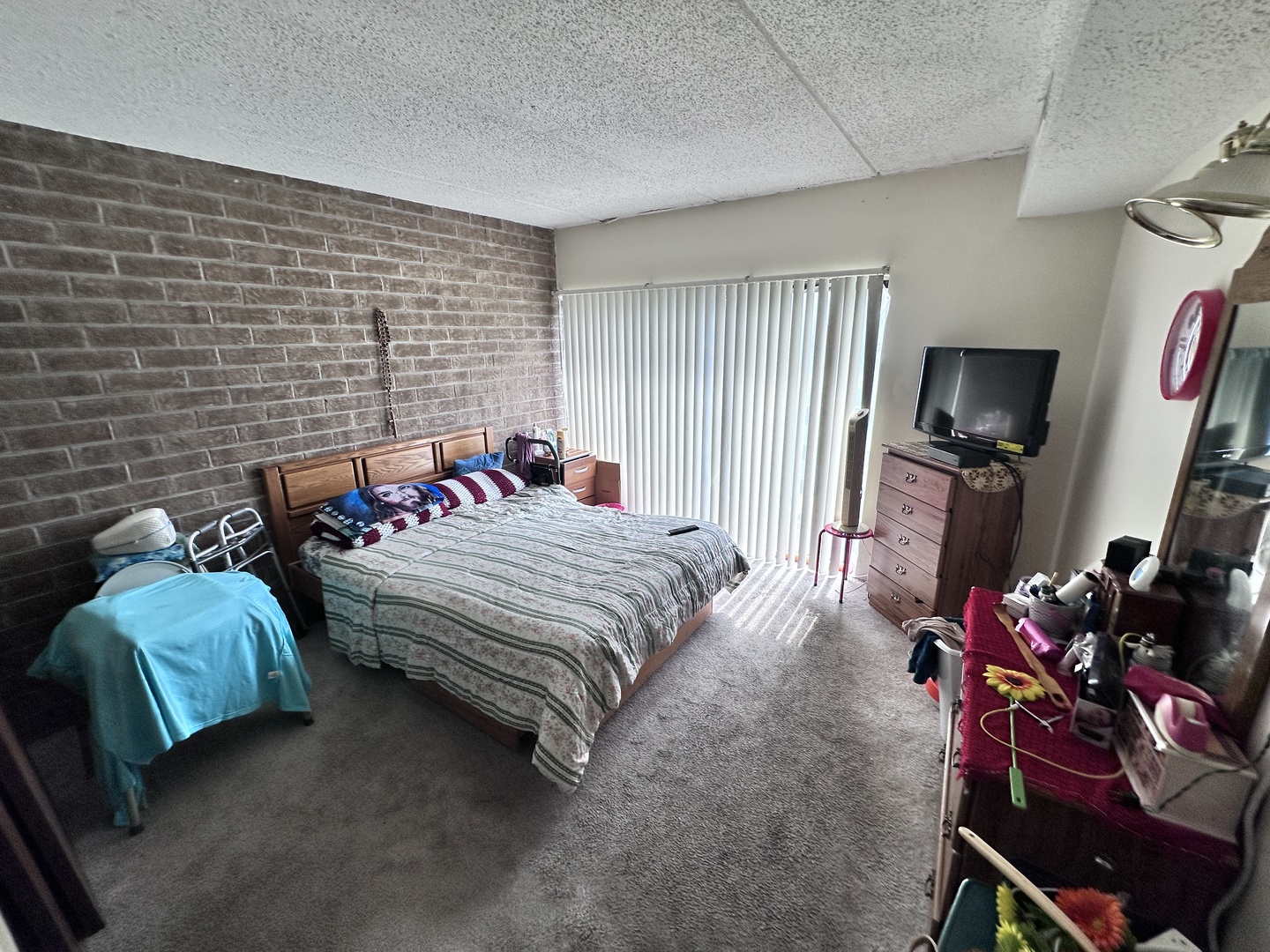 804 Kenneth Circle #804, Elgin, IL 60120