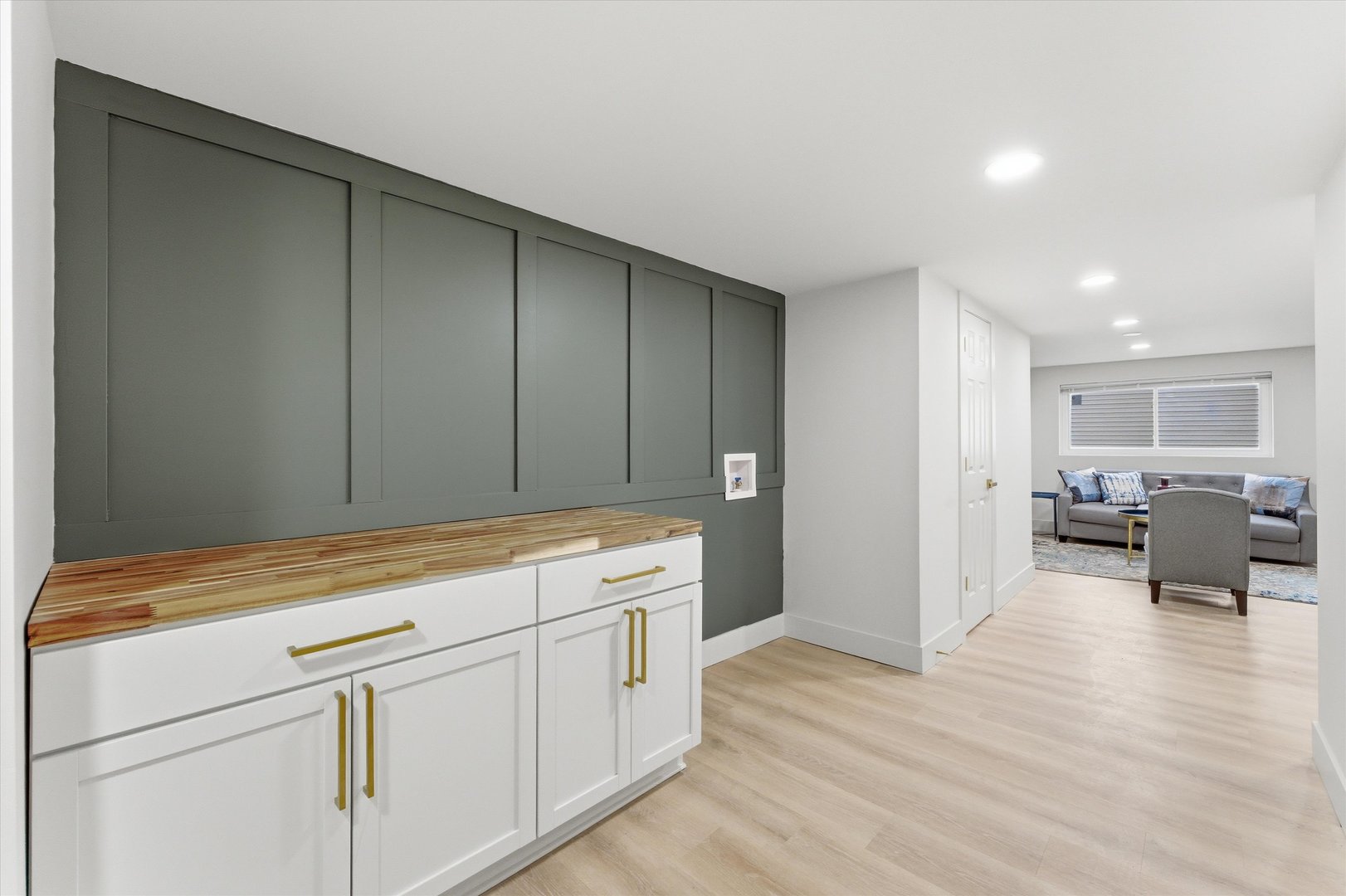 11635 S Bishop Street, Chicago, IL 60643