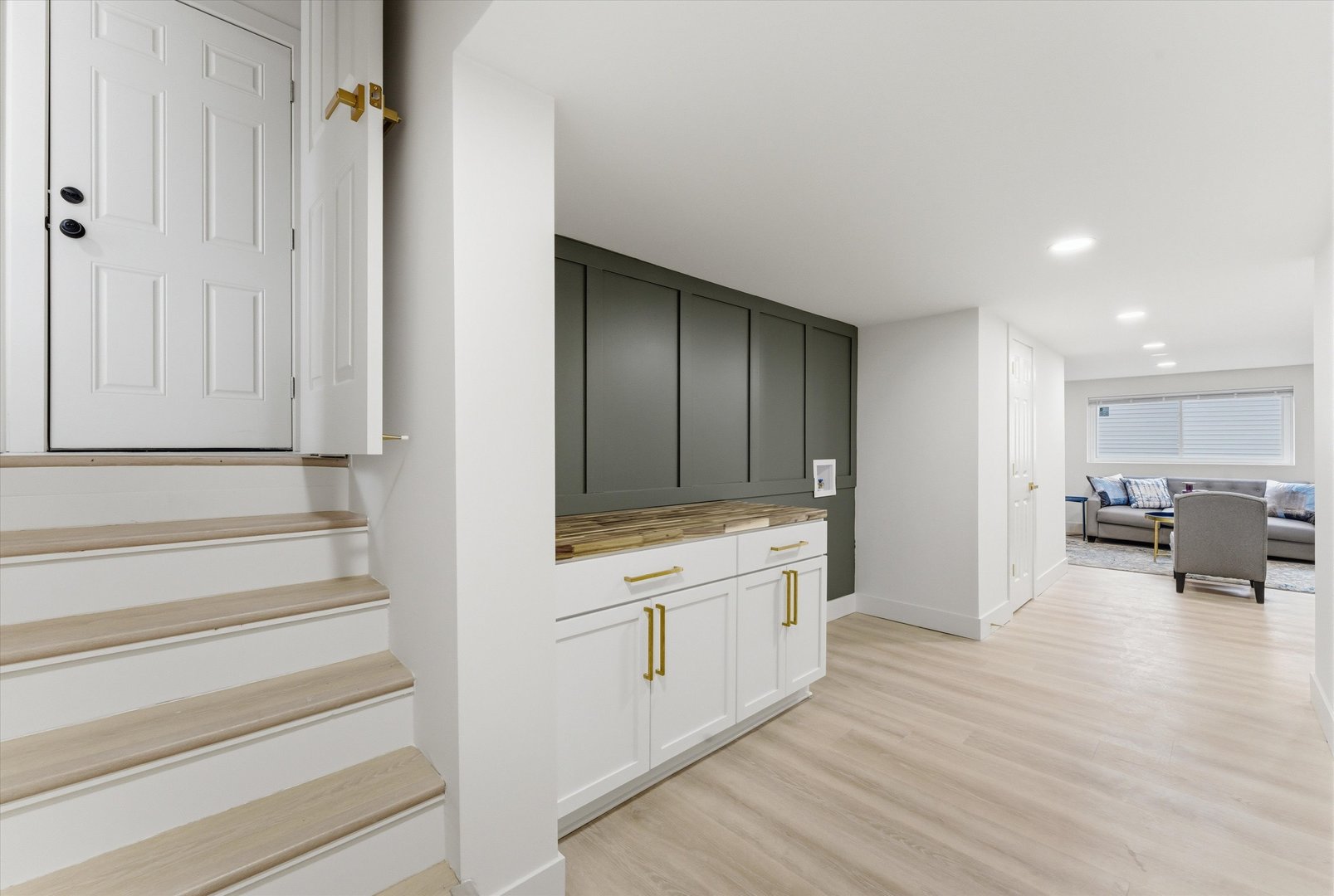 11635 S Bishop Street, Chicago, IL 60643