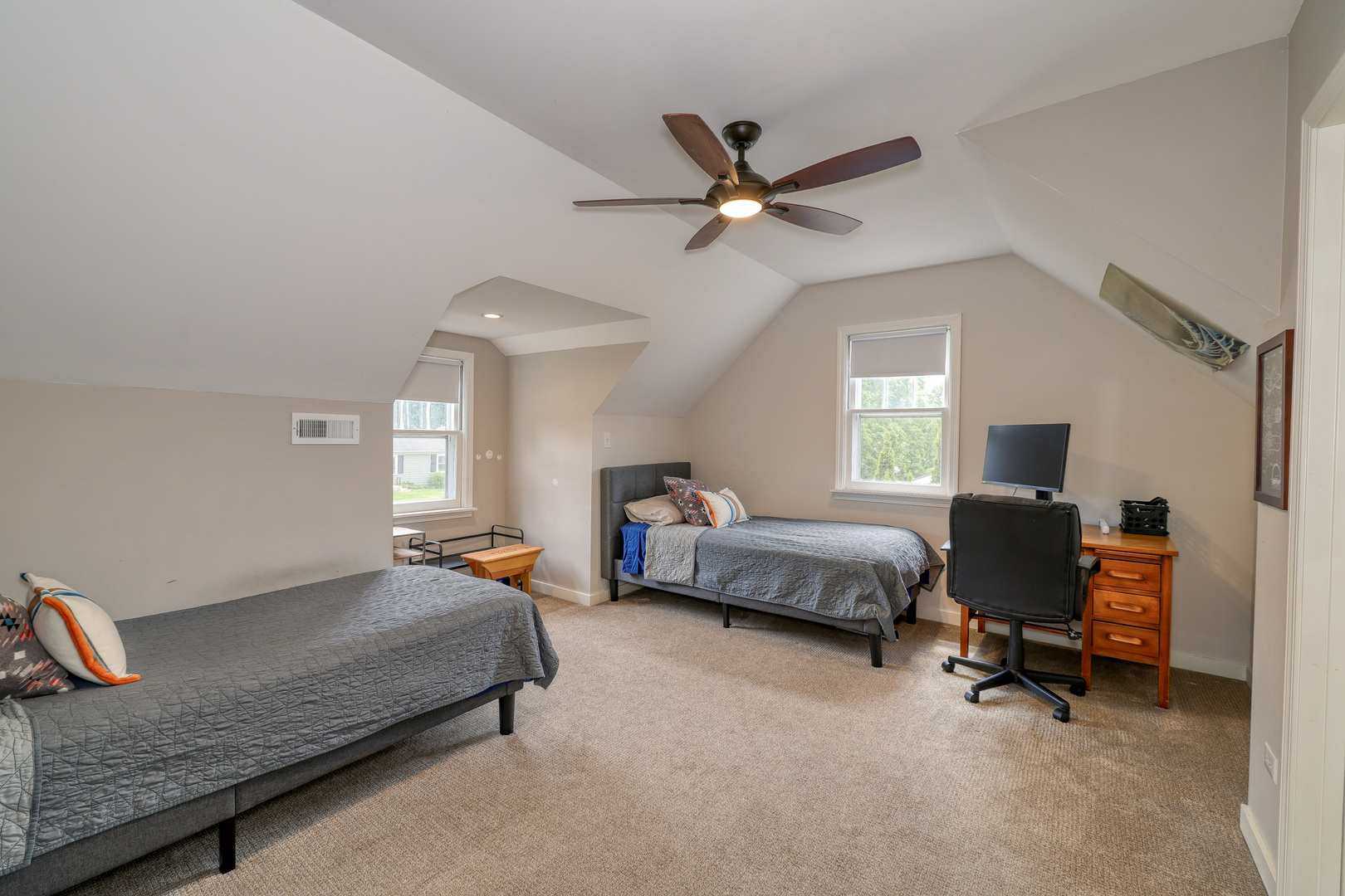 624 N Lincoln Avenue, Geneva, IL 60134