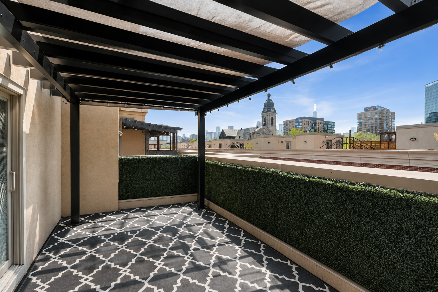 849 N May Street #D, Chicago, IL 60642