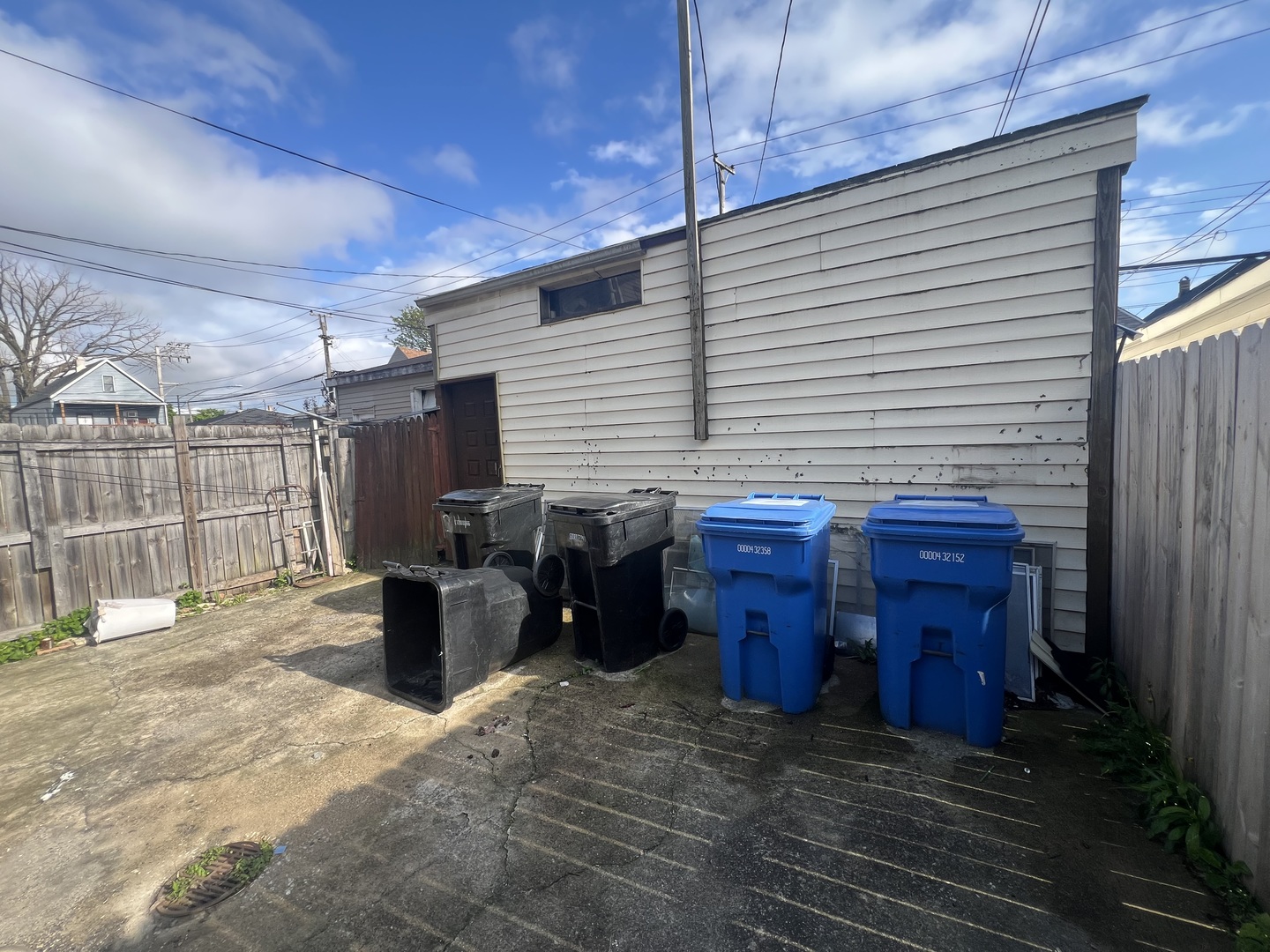 2111 W 50th Place, Chicago, IL 60609