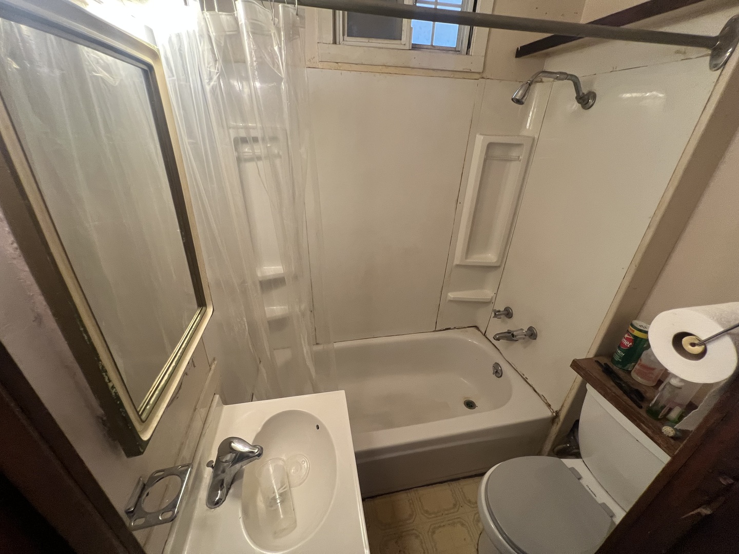 2111 W 50th Place, Chicago, IL 60609