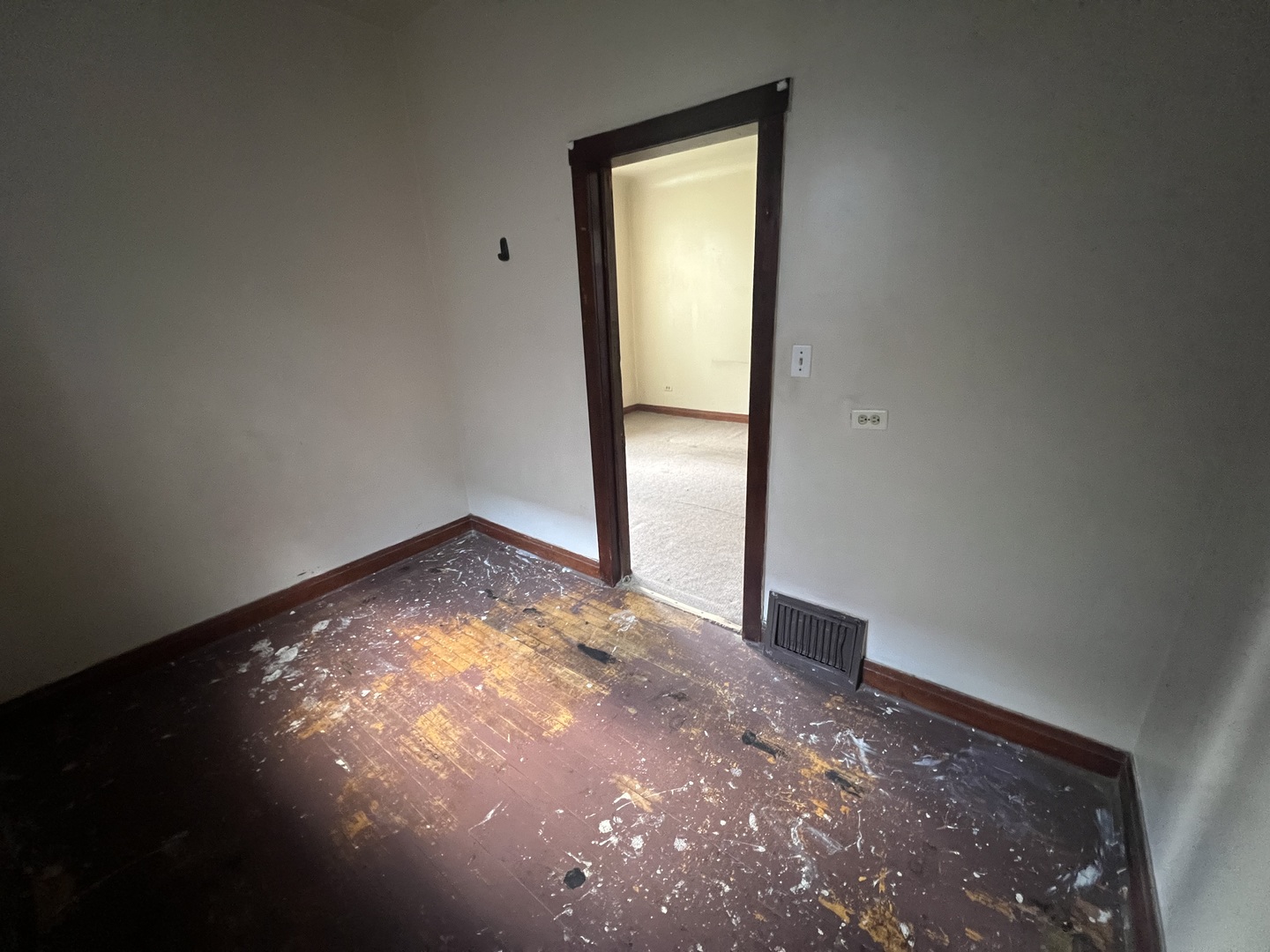 2111 W 50th Place, Chicago, IL 60609