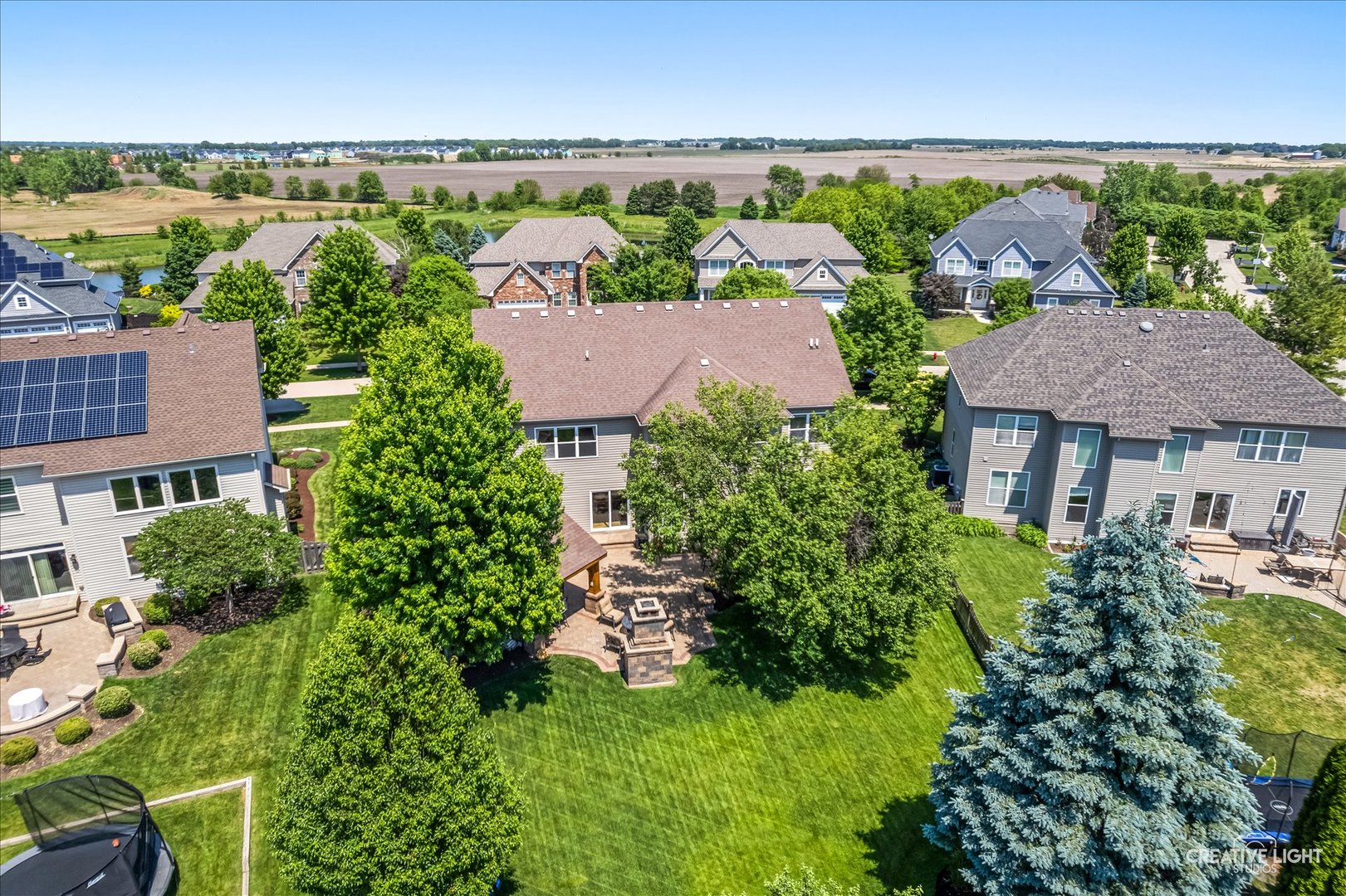390 Bloomfield Circle, Oswego, IL 60543