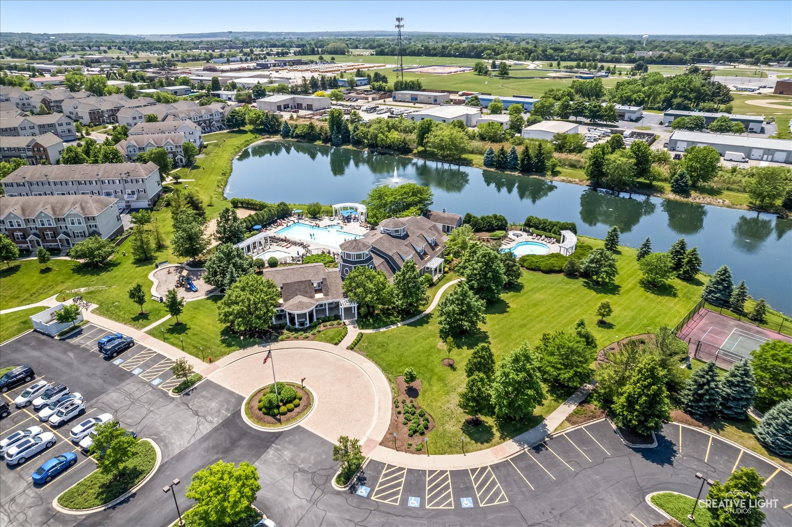 390 Bloomfield Circle, Oswego, IL 60543