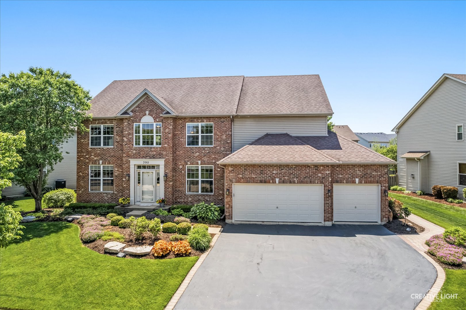 390 Bloomfield Circle, Oswego, IL 60543