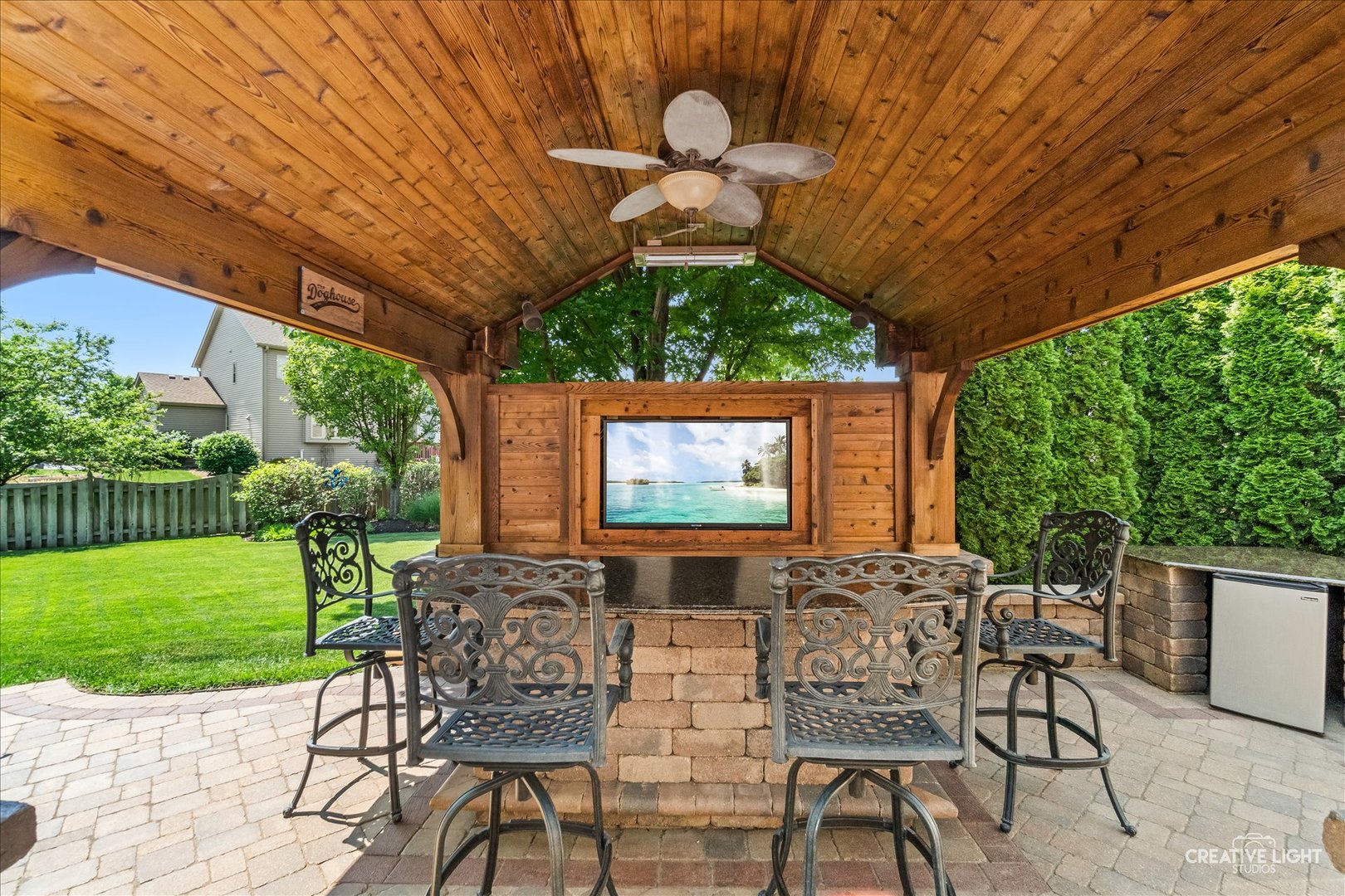 390 Bloomfield Circle, Oswego, IL 60543