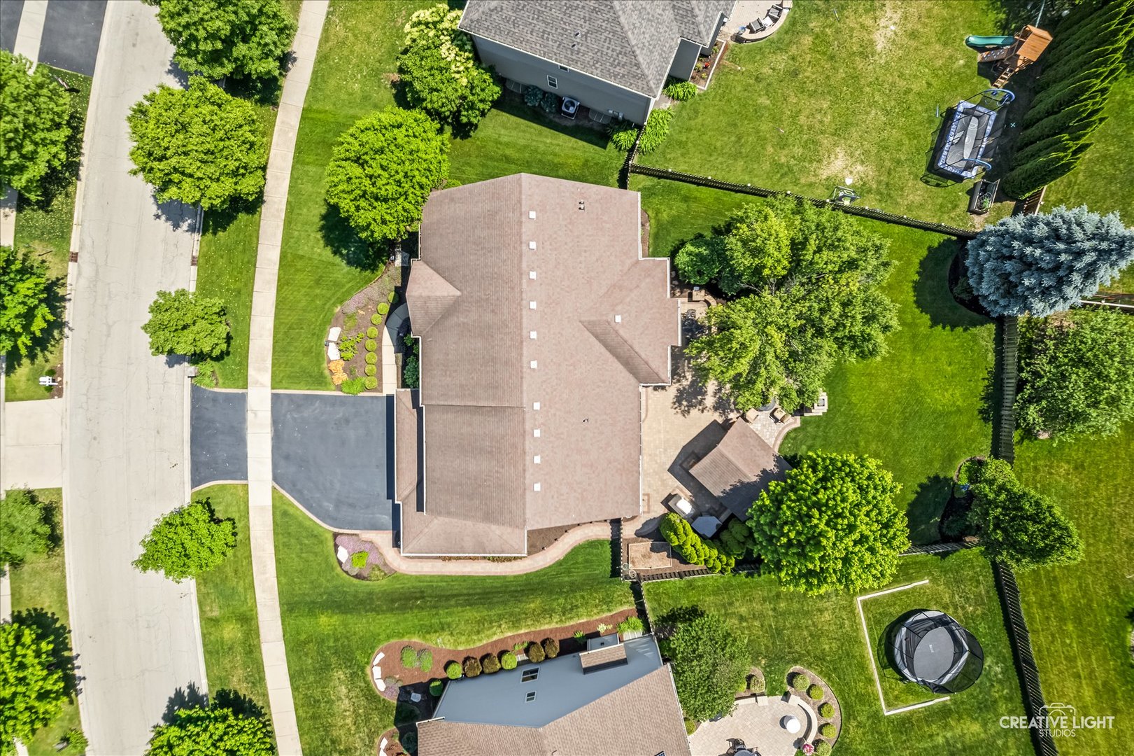 390 Bloomfield Circle, Oswego, IL 60543