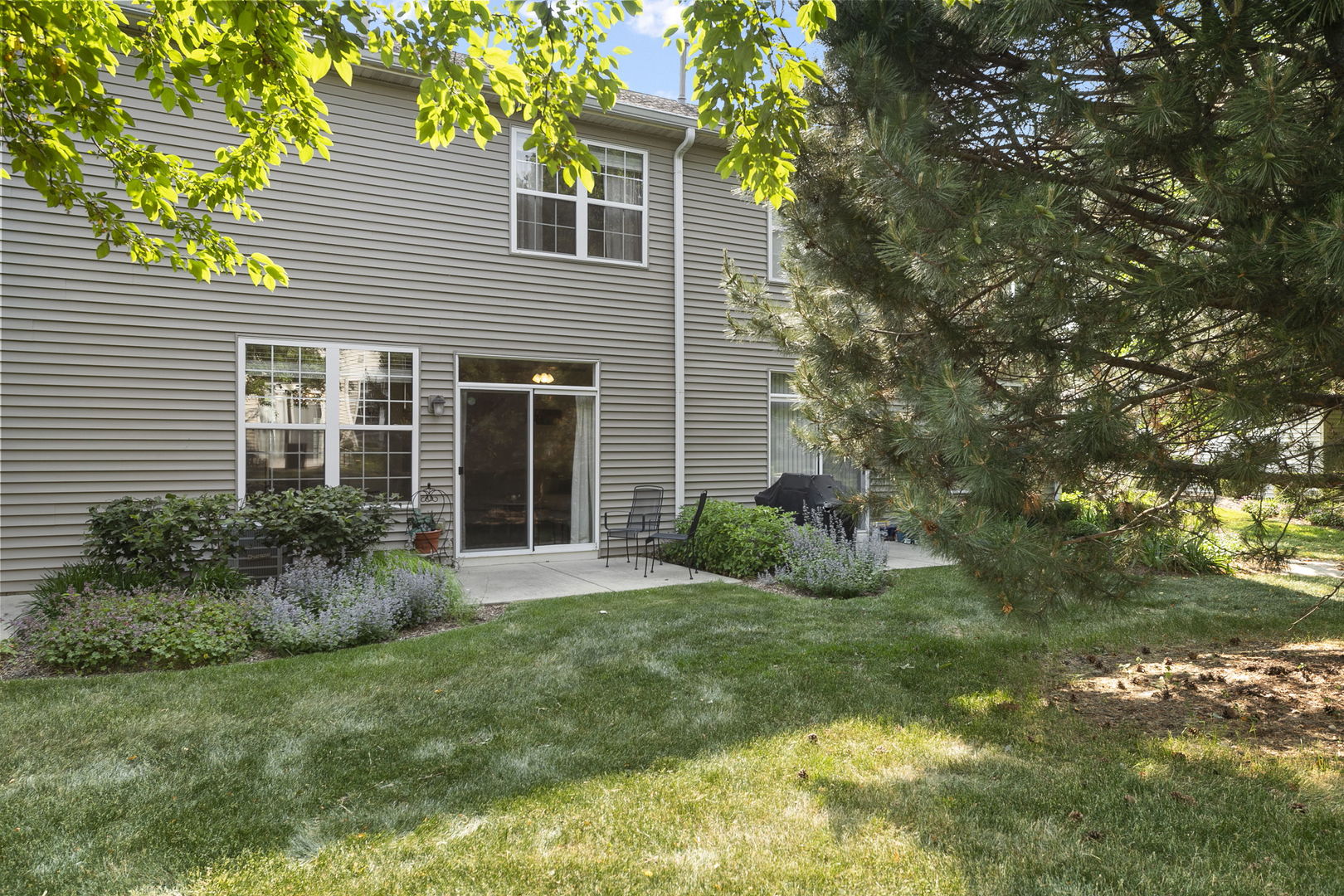 2950 Rutland Circle #0, Naperville, IL 60564