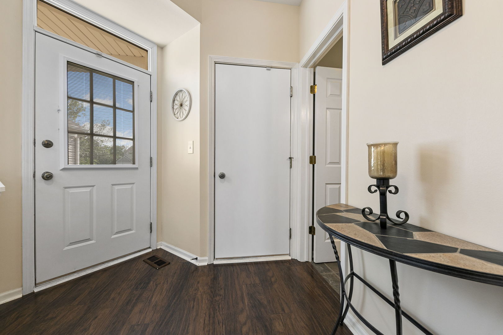 2950 Rutland Circle #0, Naperville, IL 60564