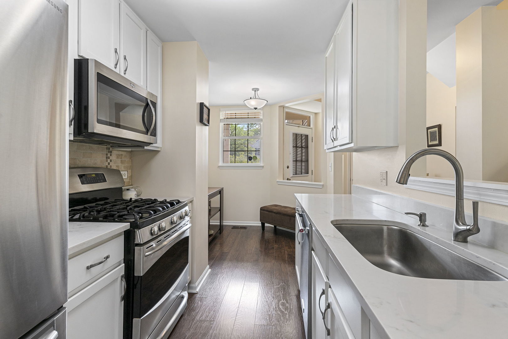 2950 Rutland Circle #0, Naperville, IL 60564