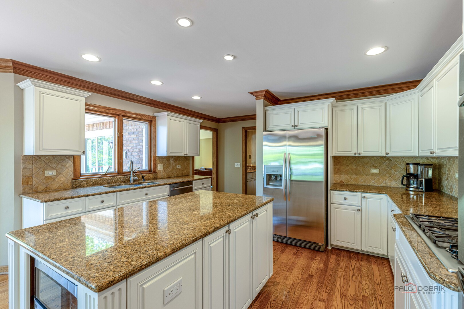 3944 Lakeview Court, Long Grove, IL 60047