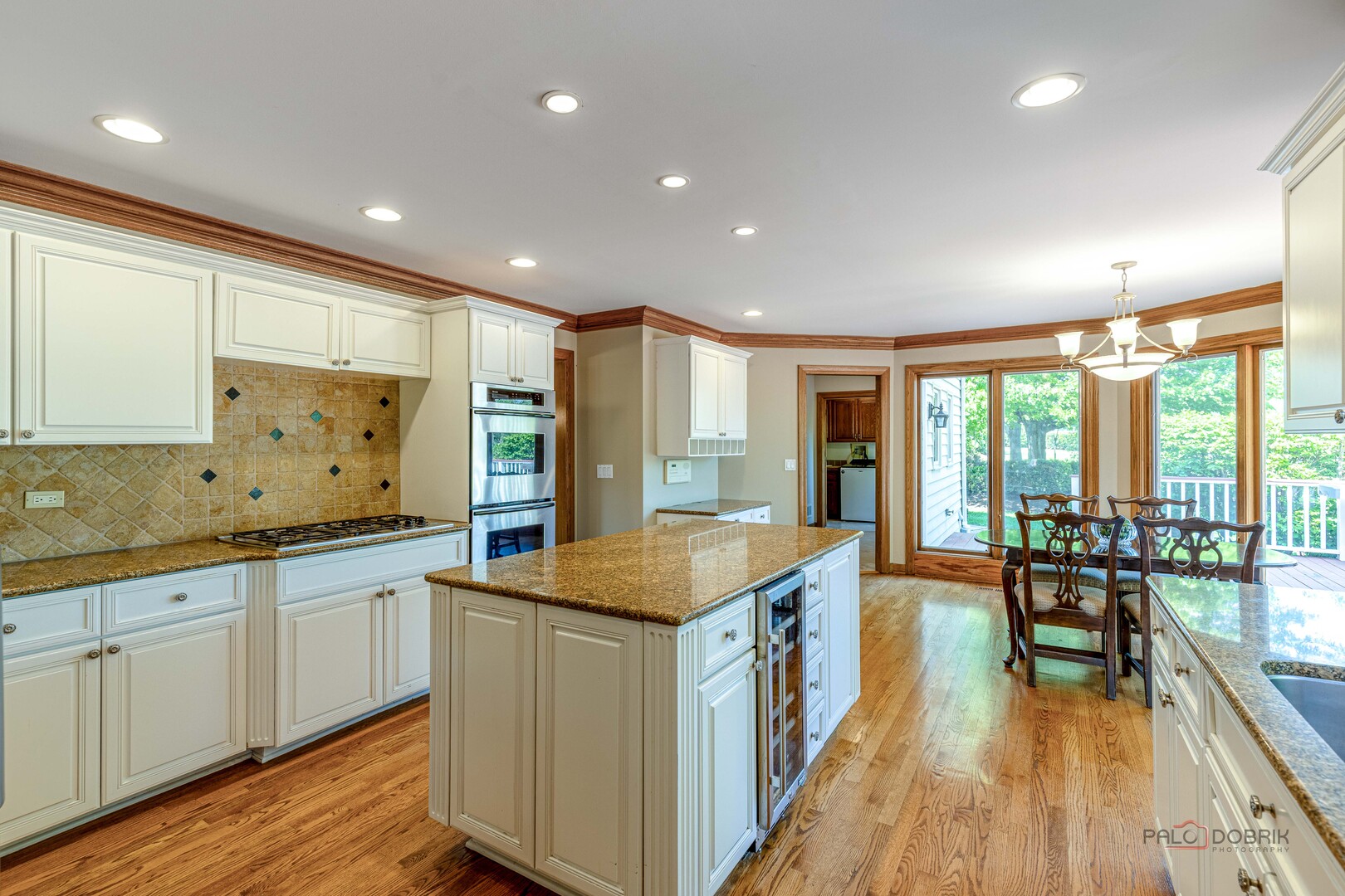 3944 Lakeview Court, Long Grove, IL 60047