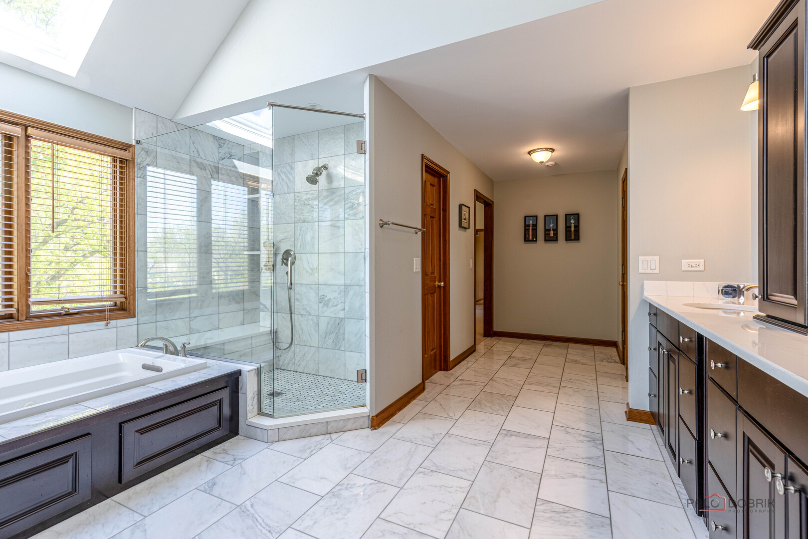 3944 Lakeview Court, Long Grove, IL 60047
