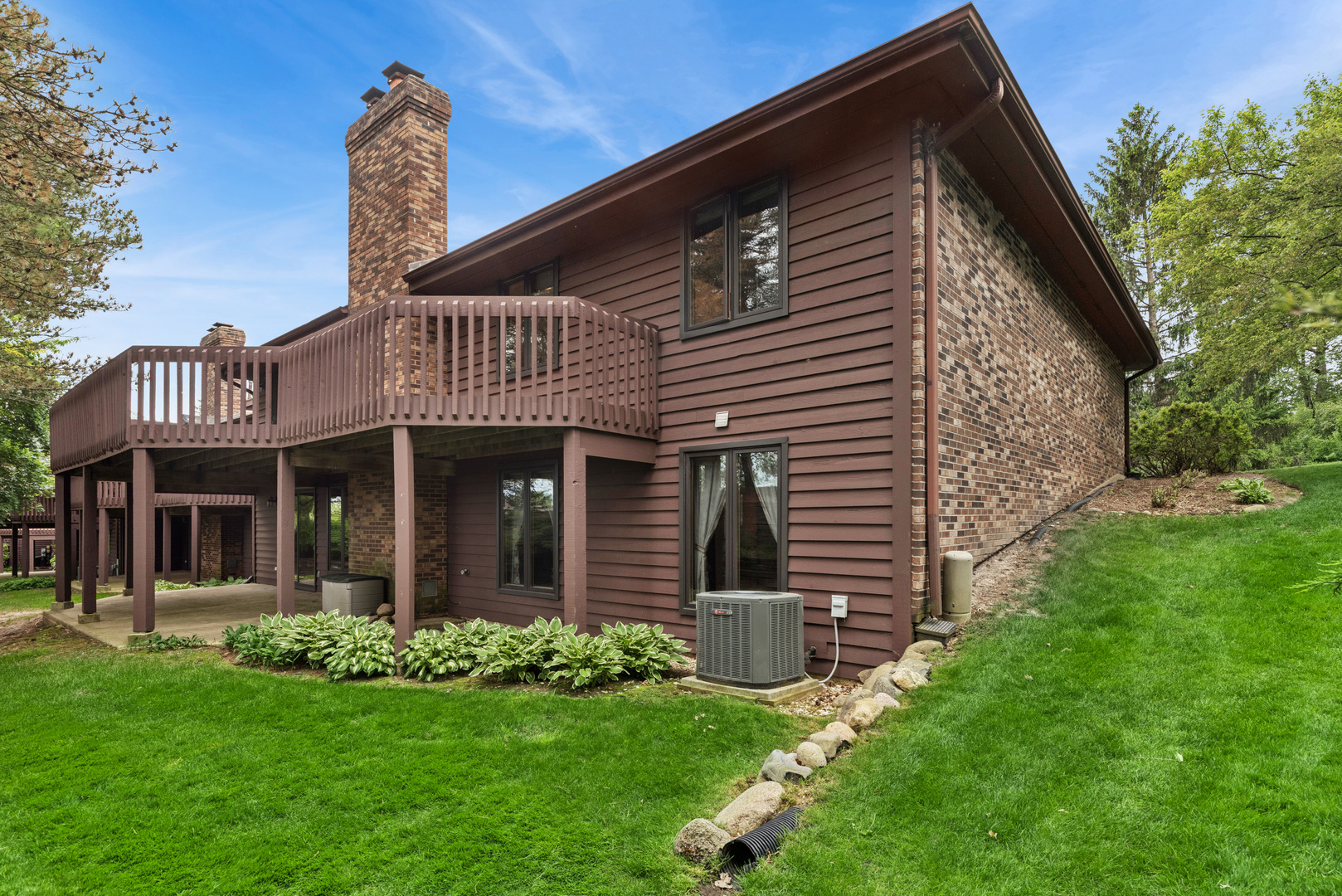 707 Chelsey Court #707, Gurnee, IL 60031