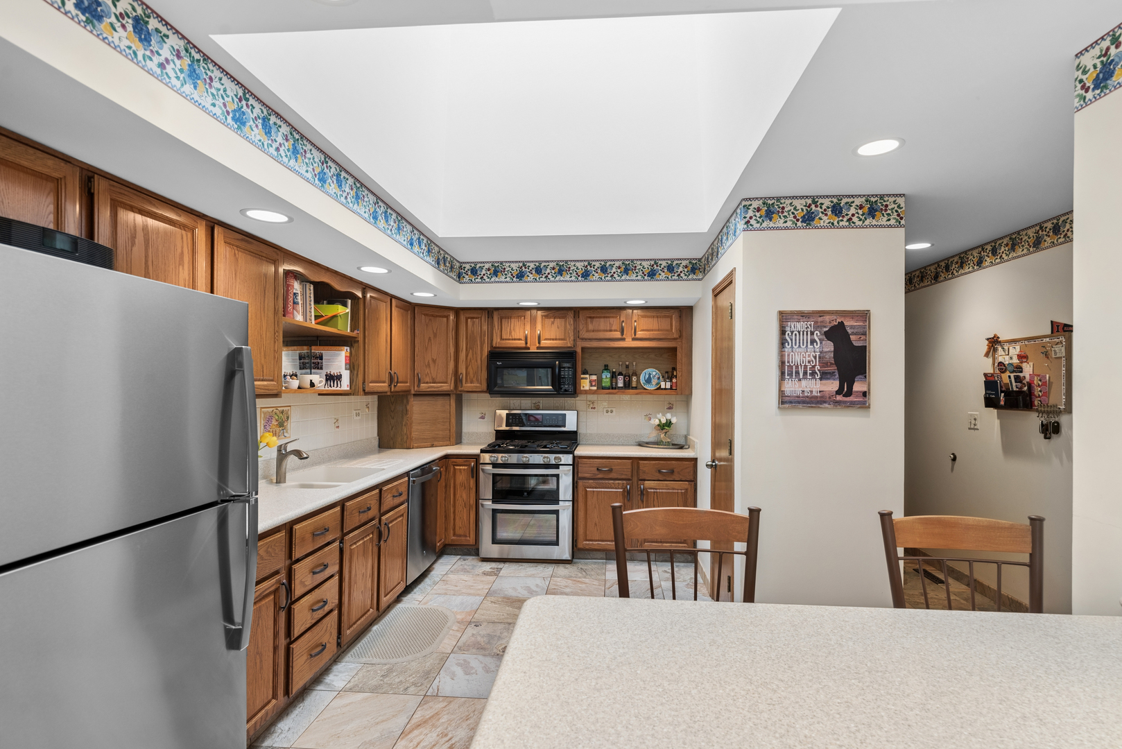 707 Chelsey Court #707, Gurnee, IL 60031